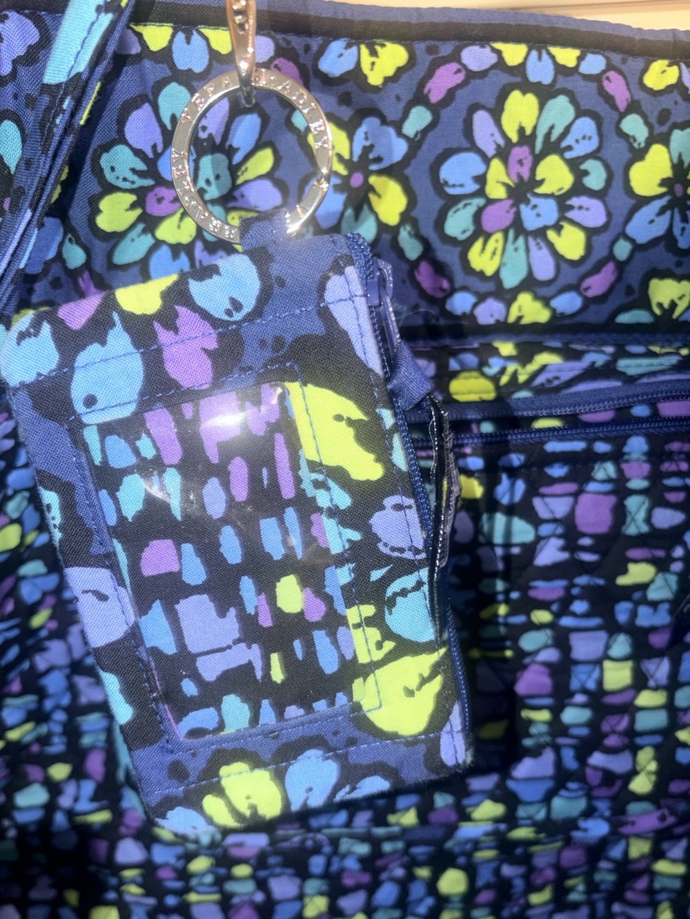 Vera Bradley Weekend Tote INDIGO POP Extra Large -RARE NWOT - Picture 5 of 10
